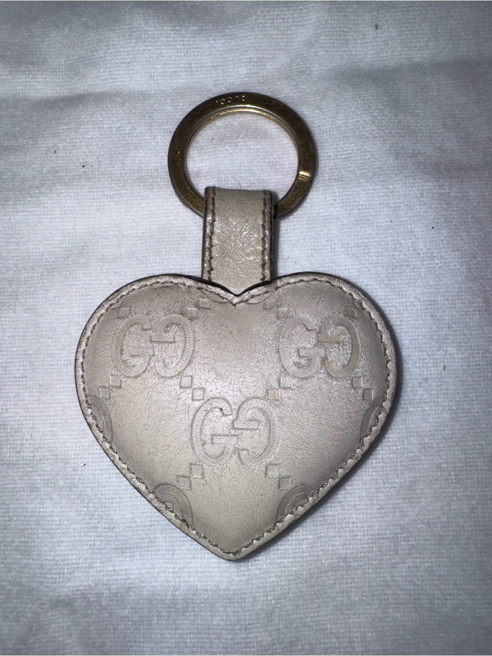 Gucci Guccissima Heart Keychain - Picture 5 of 9